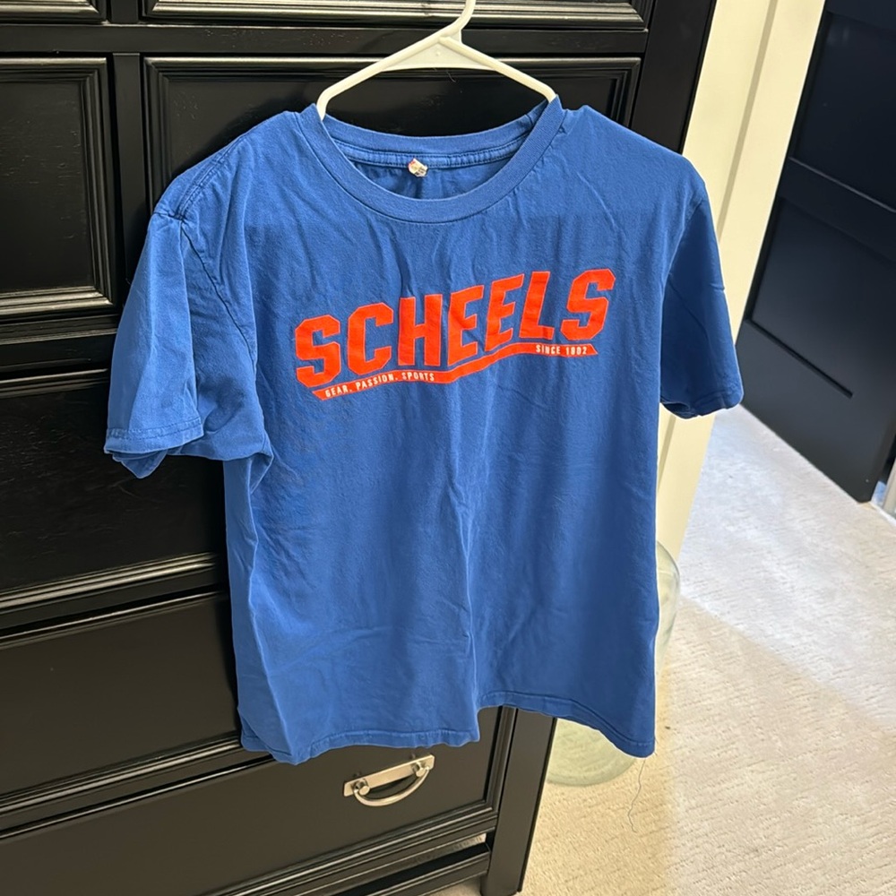 Scheels T-Shirt